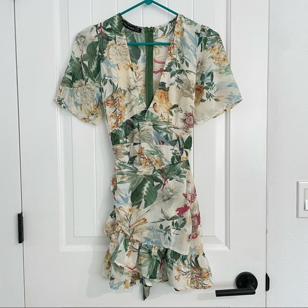 Haute Rouge Tropical Floral Prints Ruffled Skirt Short Sleeves Mini Dress